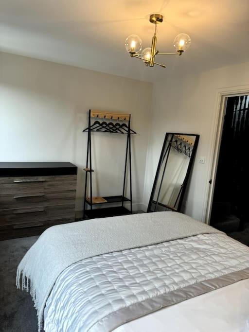 Villa Stylish Modern Townhouse With Private Parking *