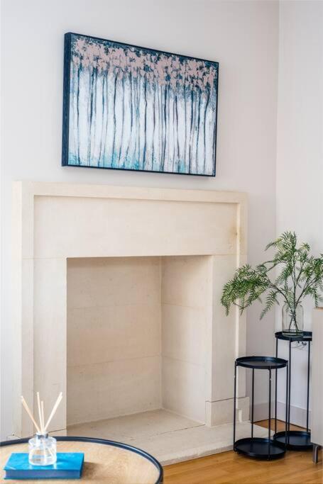 Stunning 2 Bedroom In Converted Chapel * Bath