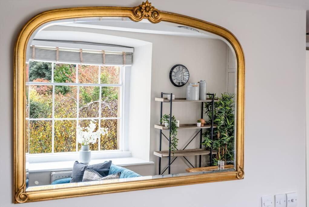 Stunning 2 Bedroom In Converted Chapel