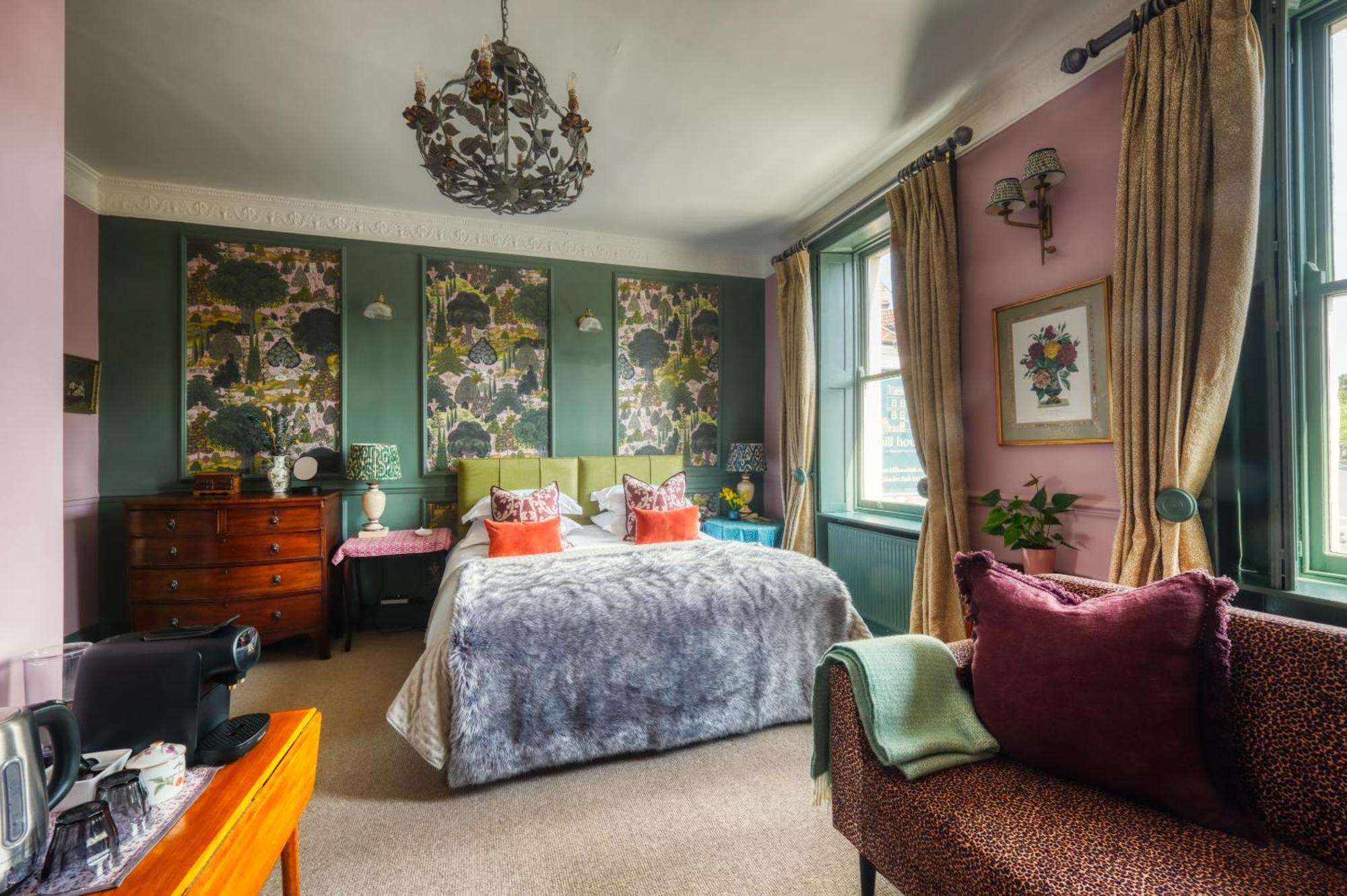 Hill House 4* Bath
