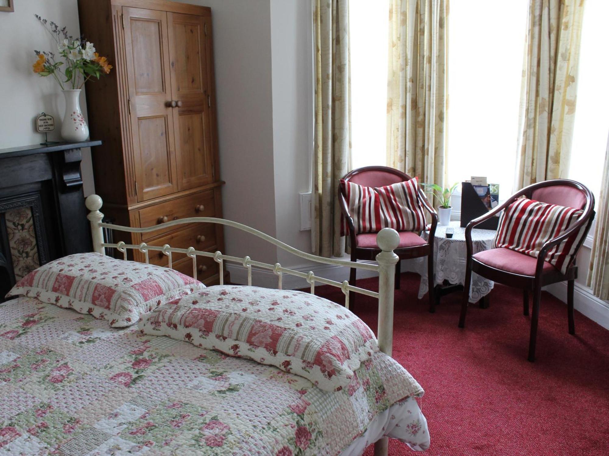 White Guest house Bath