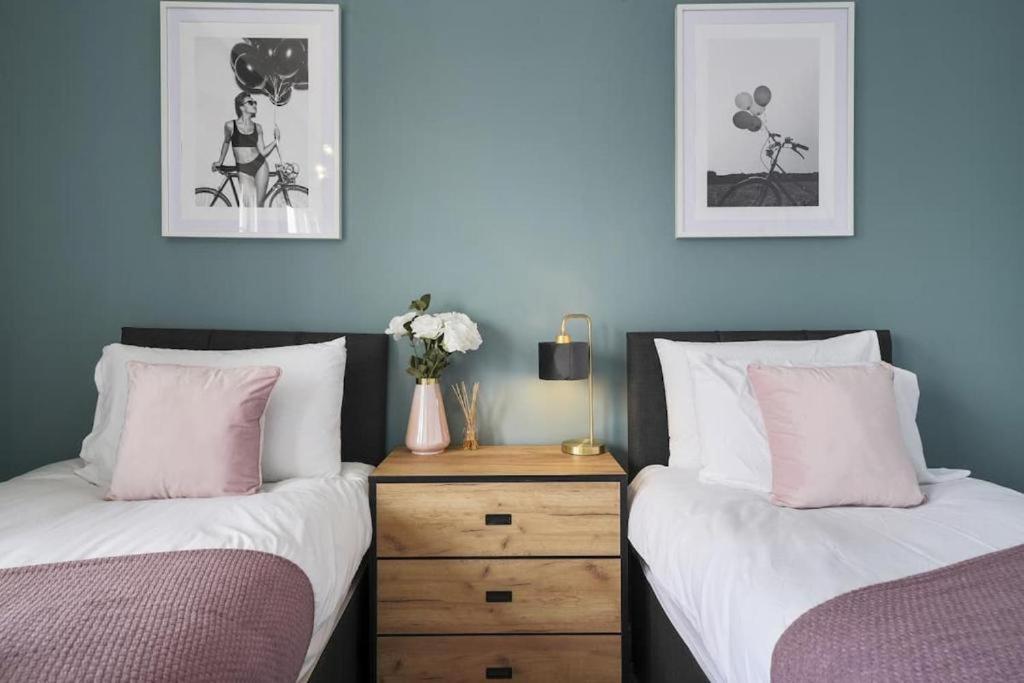 The Exquisite Gem Of Central Bath - Sleeps 8 Bath