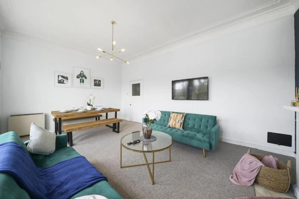 The Exquisite Gem Of Central Bath - Sleeps 8 Bath