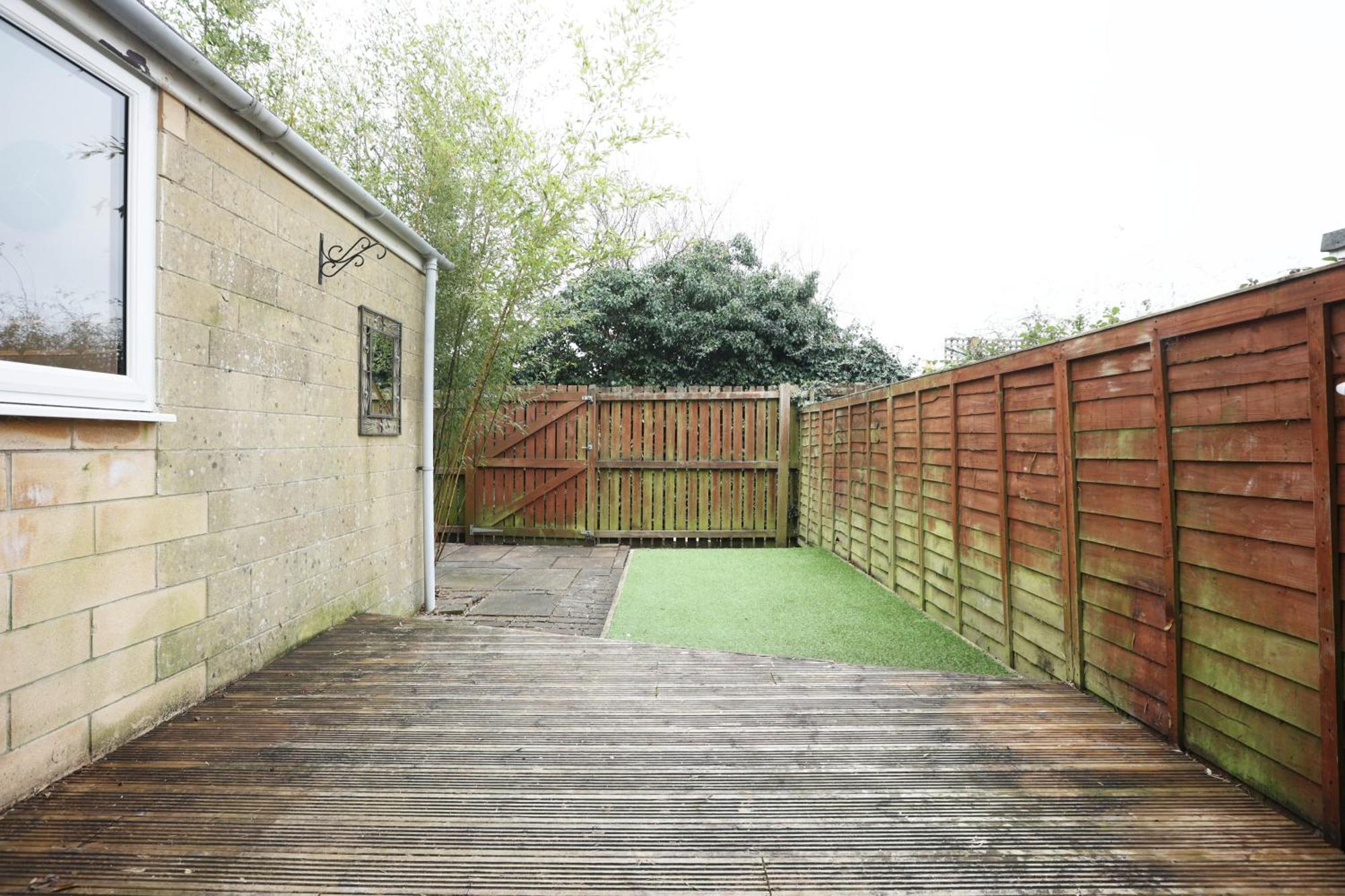 Blagdon Park By N And N Stays Ltd, Stylish Bath Home, Transport Links 10 Mins To City Centre, Free Parking, Perfect For Familes And Contractors Apartment