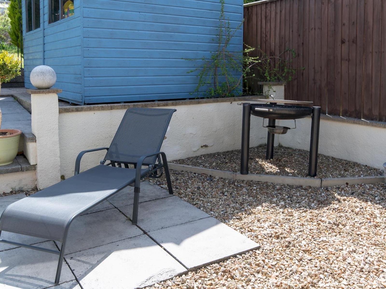 Pass The Keys Bright 3 Bed House In * Bath