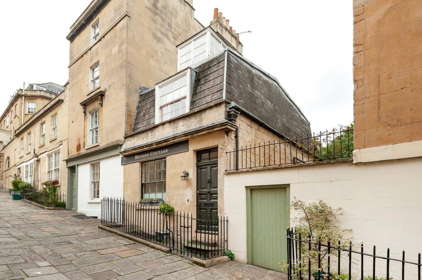 Pass The Keys Luxury Centre House Holiday home Bath