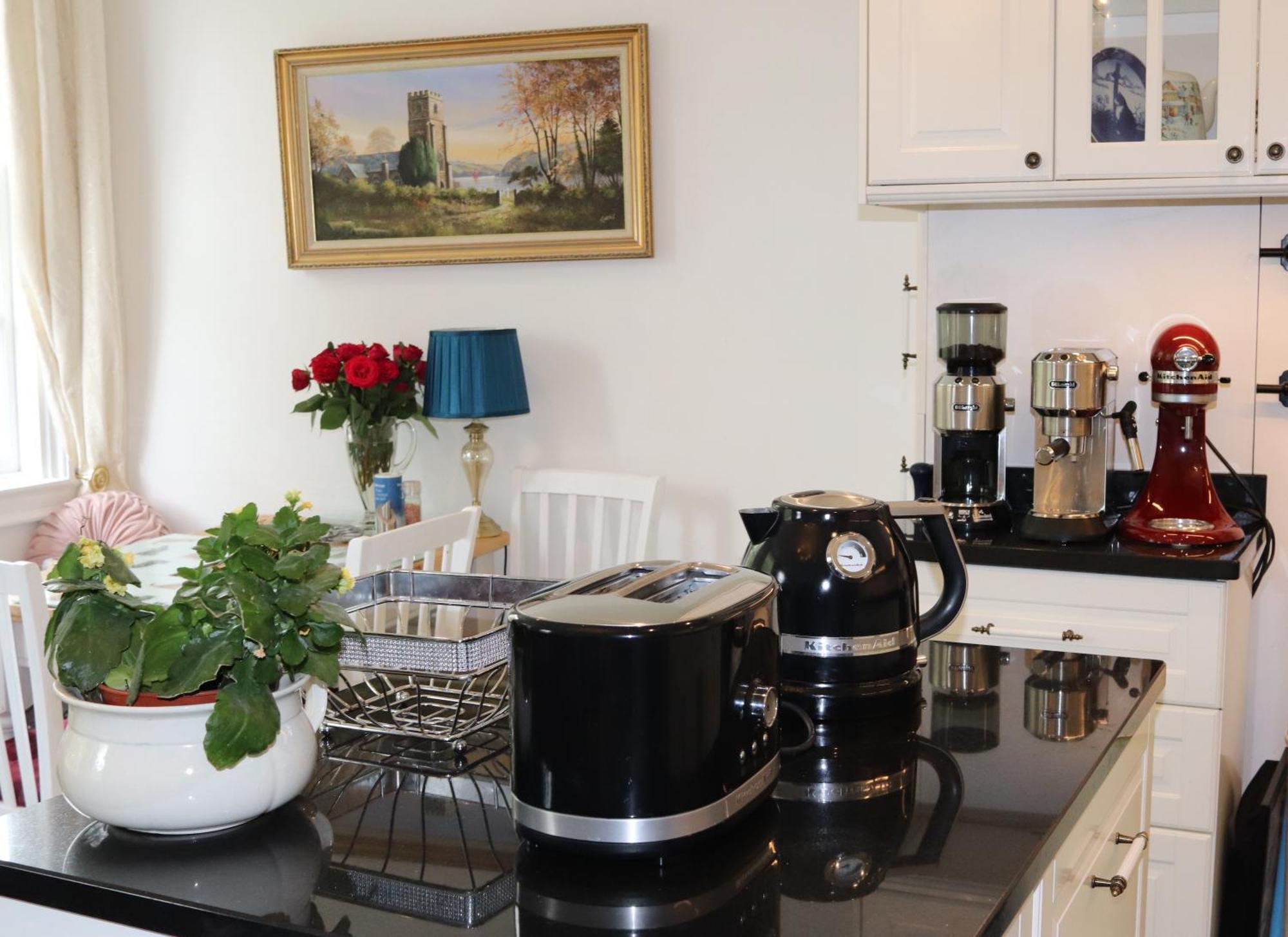 Flat In The Heart Of With Stunning Views Apartment *