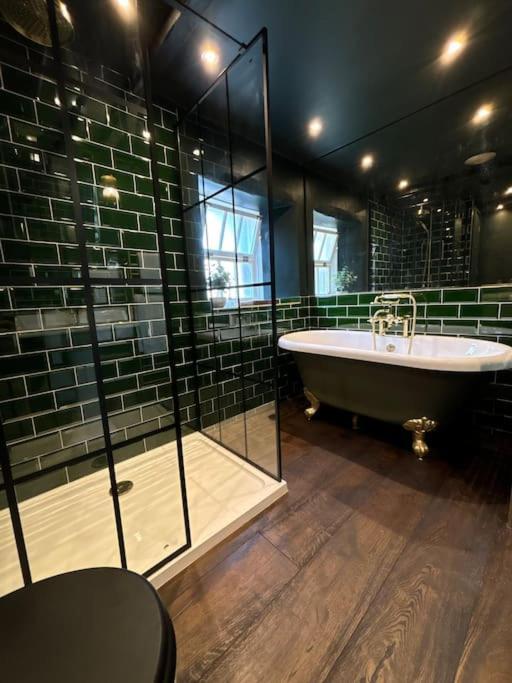 Apartment Luxury Georgian Townhouse Bath