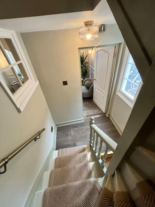Luxury Georgian Townhouse * Bath