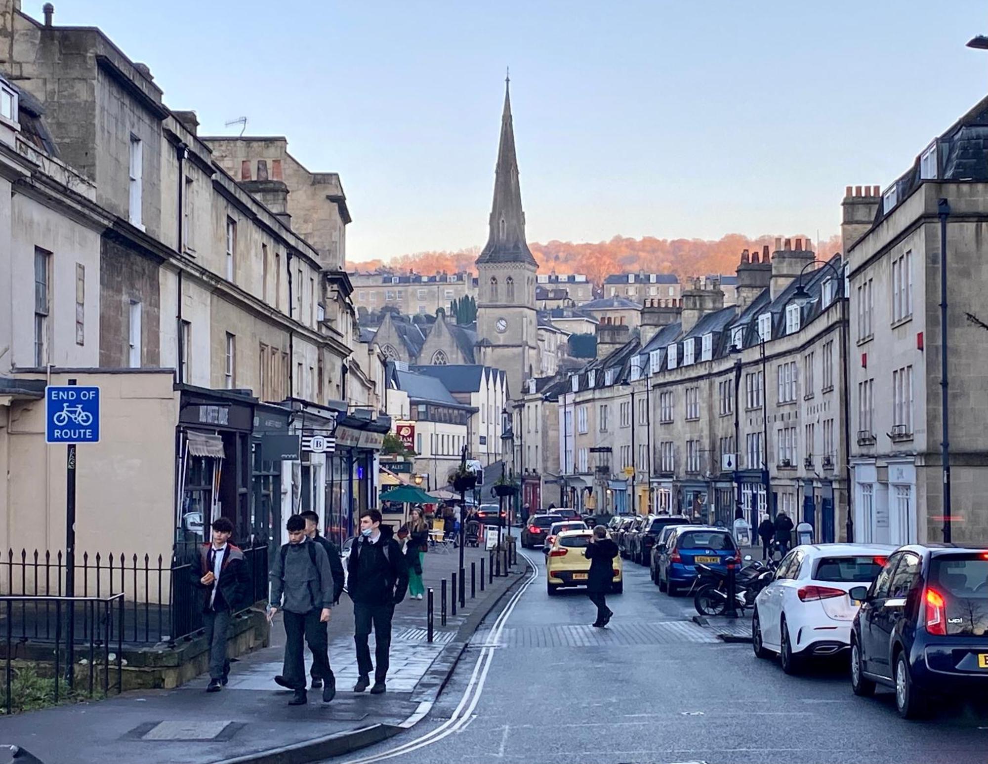 Bed & Breakfast Elegant & Romantic - Entire Flat With 2 Magnificent Views Bath