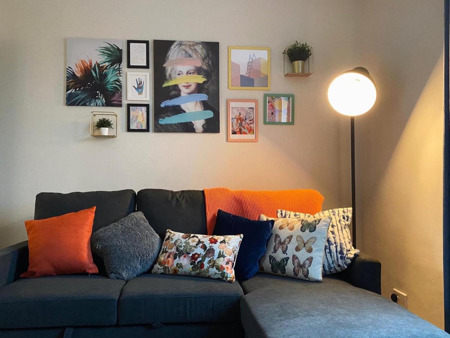 Stylish 2br Getaway Near Bath's Spots! Apartment Bath
