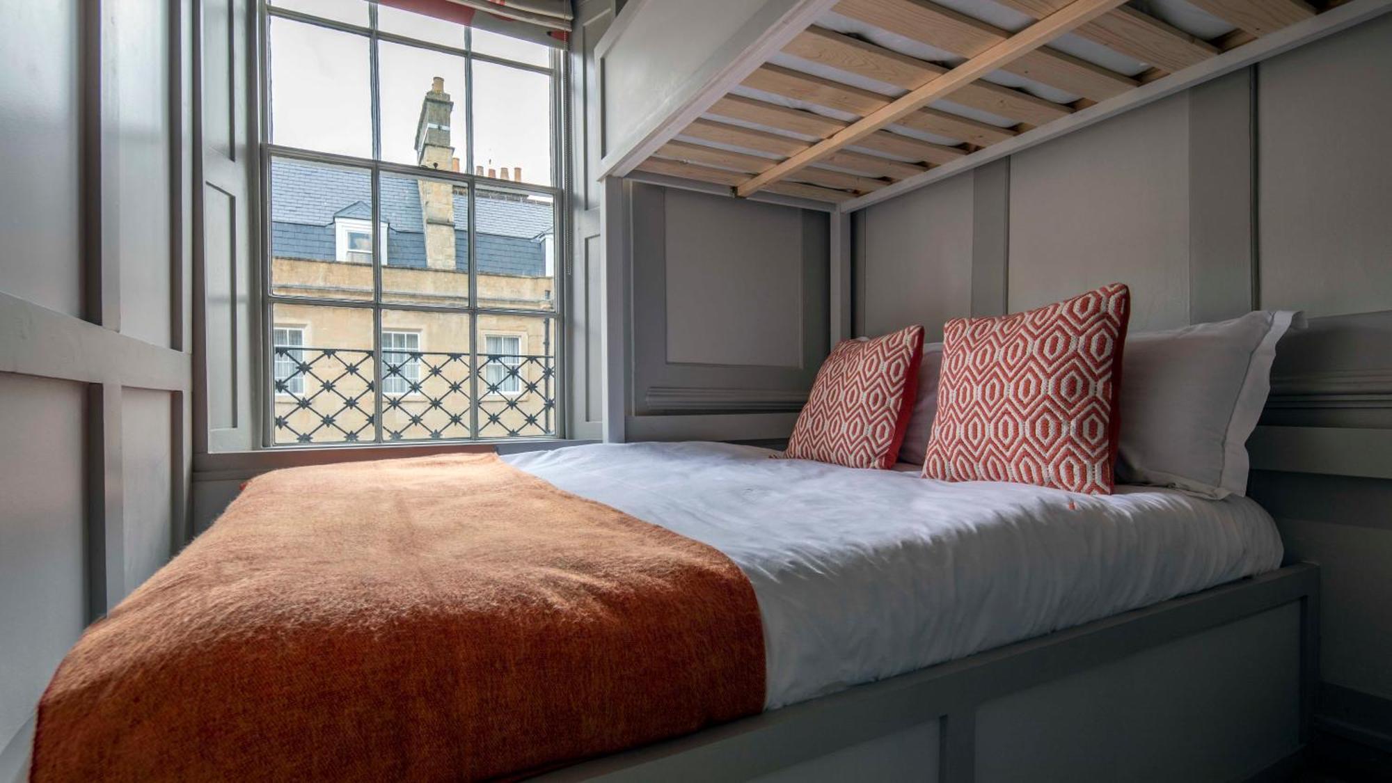 Pierrepont House Apartment *