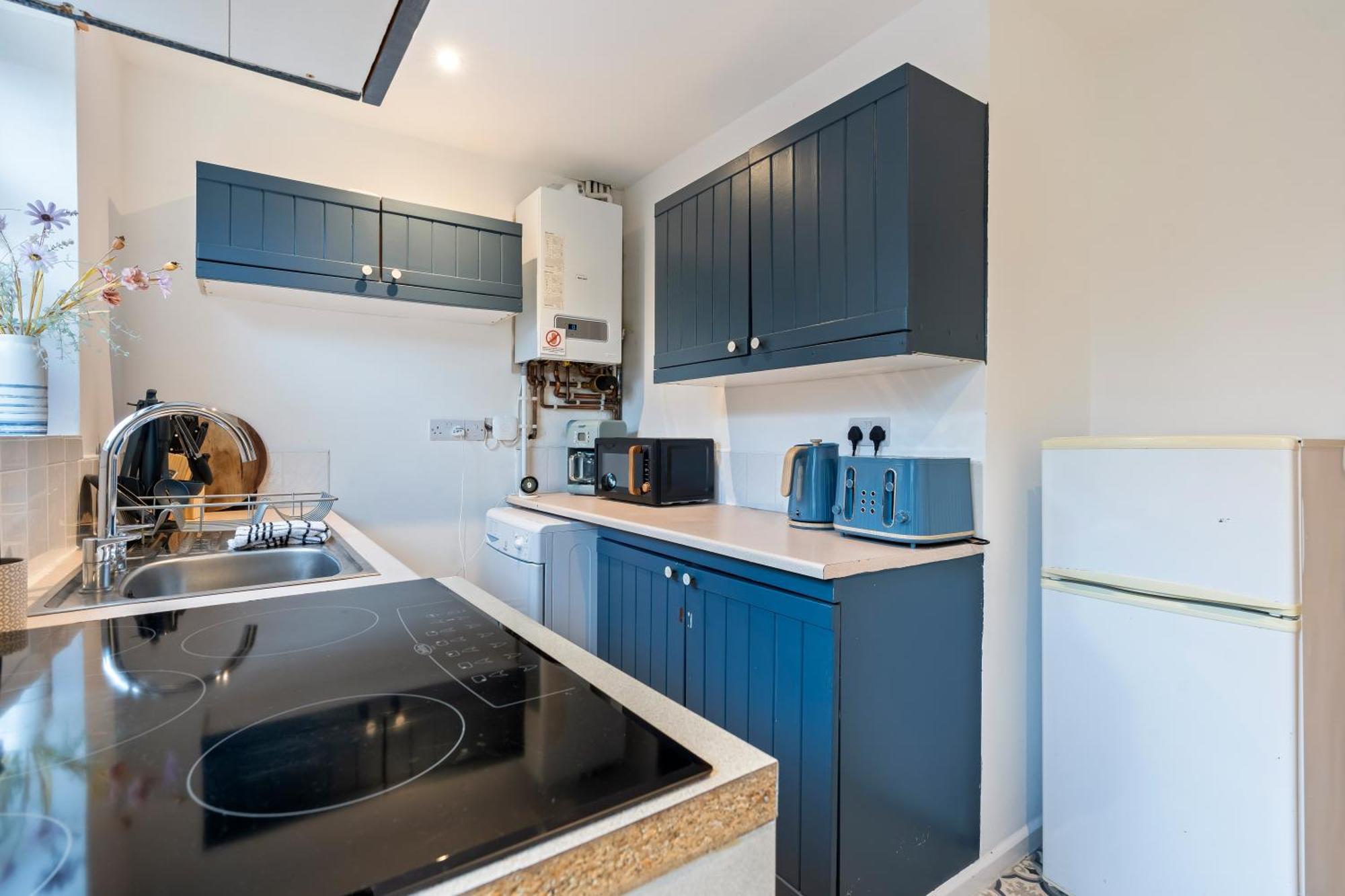 Cosy 2-bedroom With Private Hot Tub Holiday home Bath