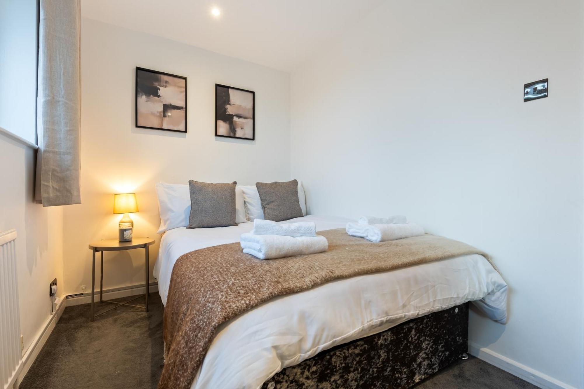 Cosy 2-bedroom With Private Hot Tub Bath
