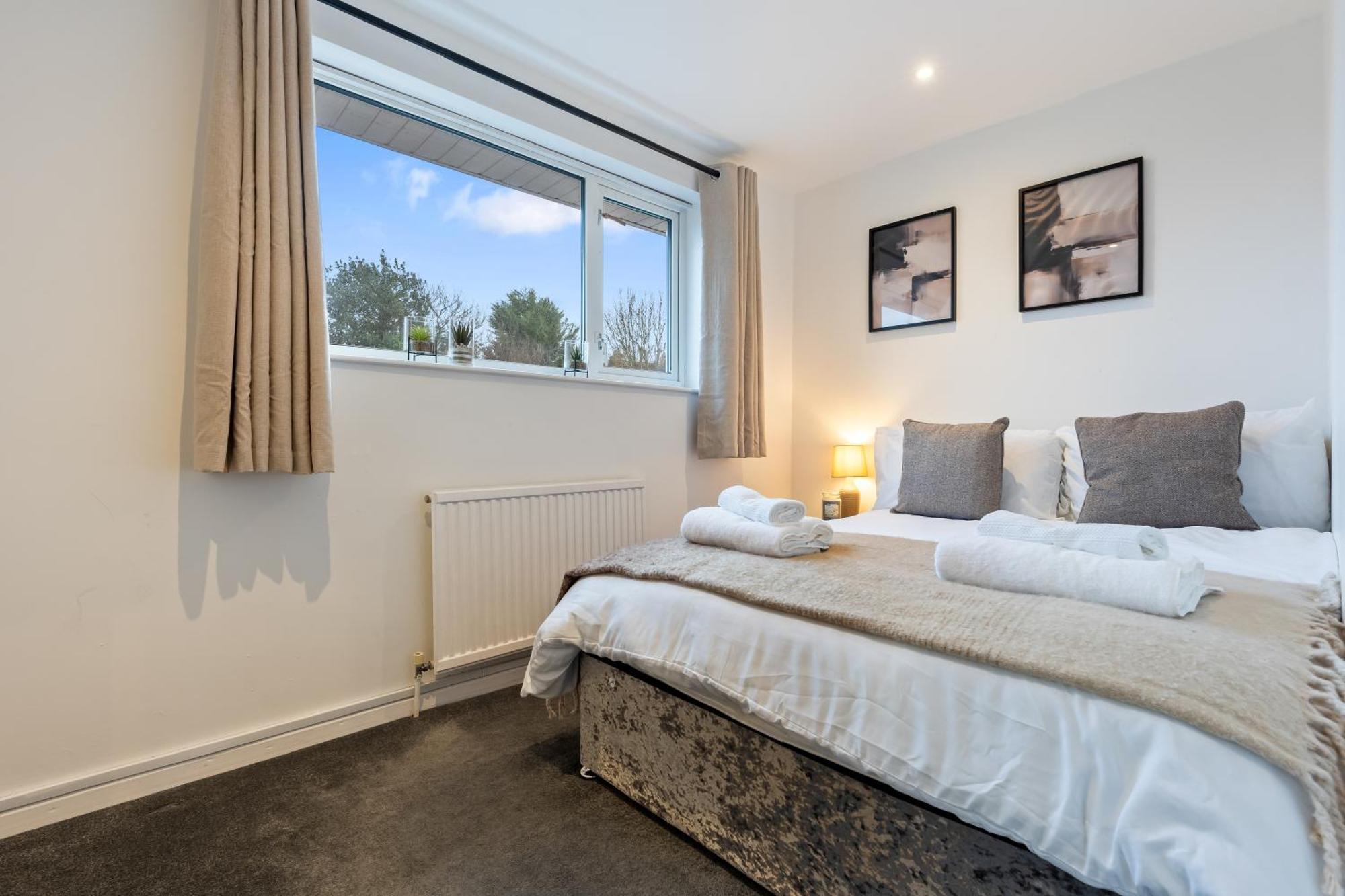 Cosy 2-bedroom With Private Hot Tub * Bath