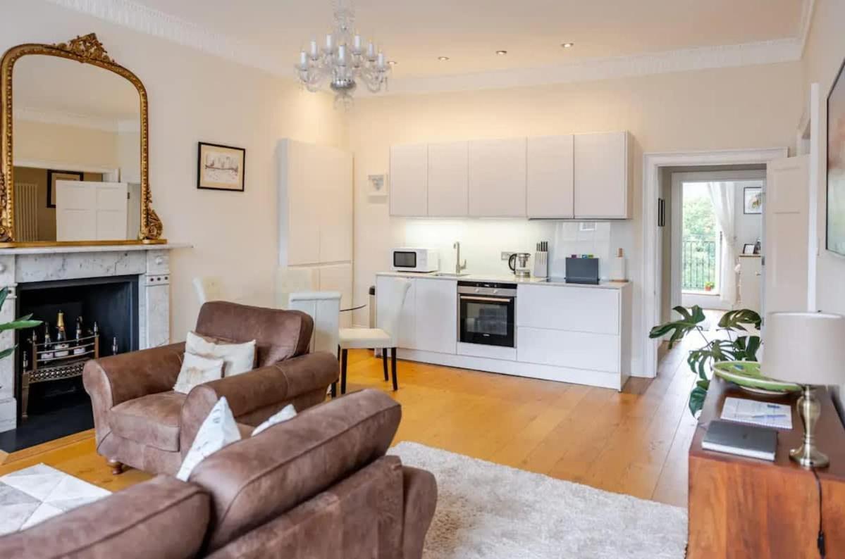 Beautiful Flat On Great Pulteney *