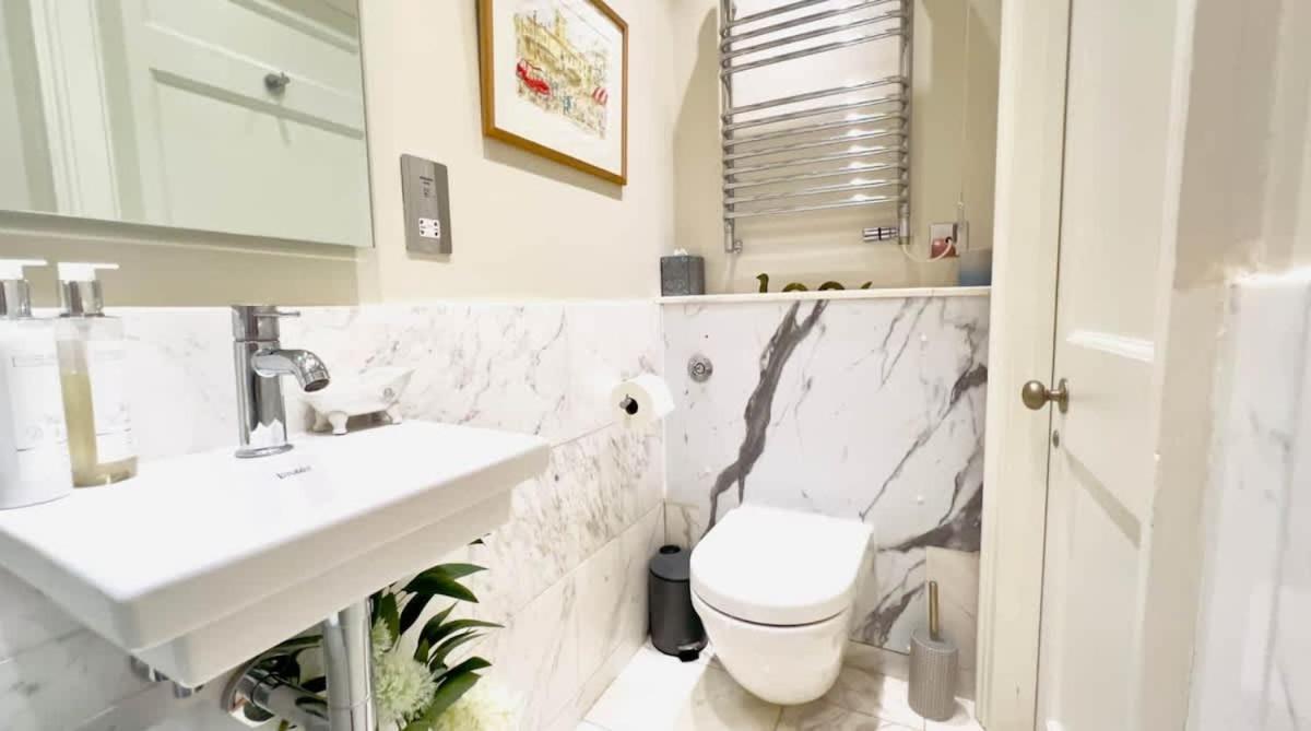 Beautiful Flat On Great Pulteney Apartment Bath