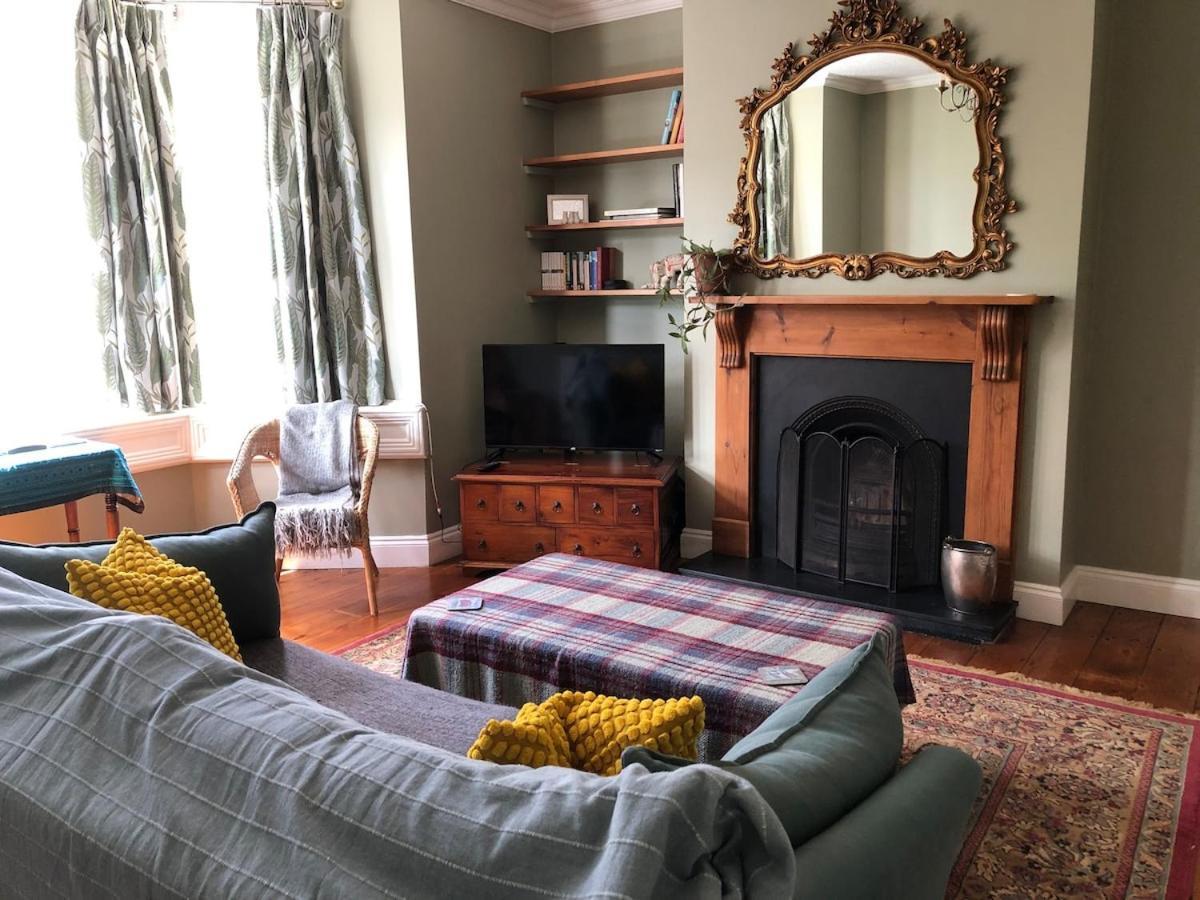 Perfect Hideaway With Free Parking