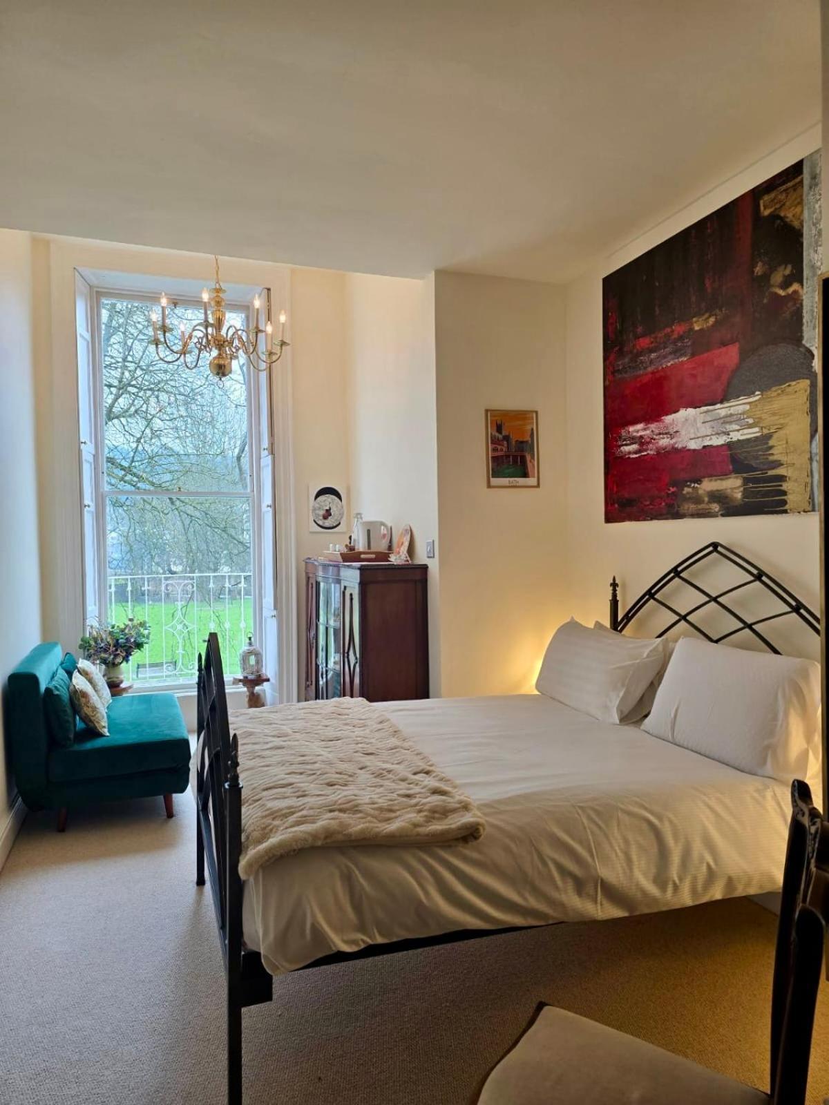 Georgian With Park View Homestay Bath