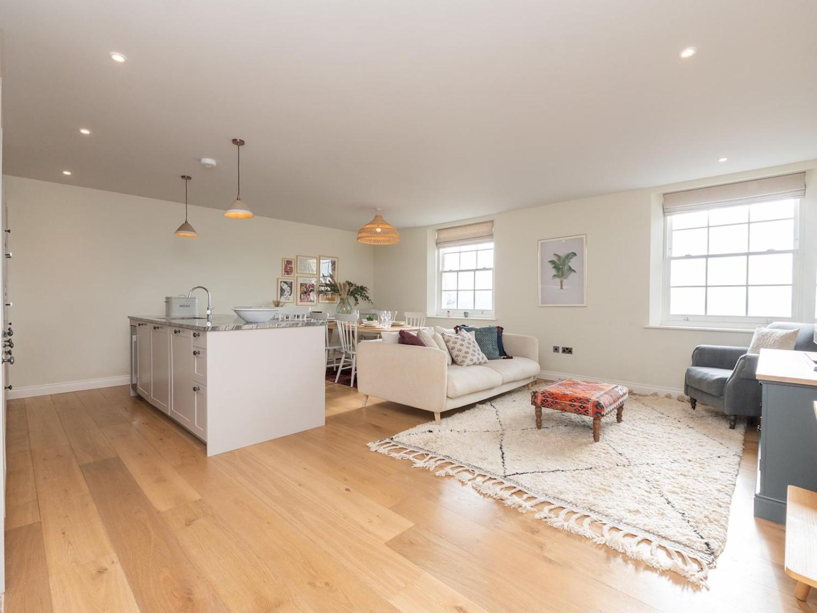 Apartment Pass The Keys With Stunning Views And Free Parking Bath