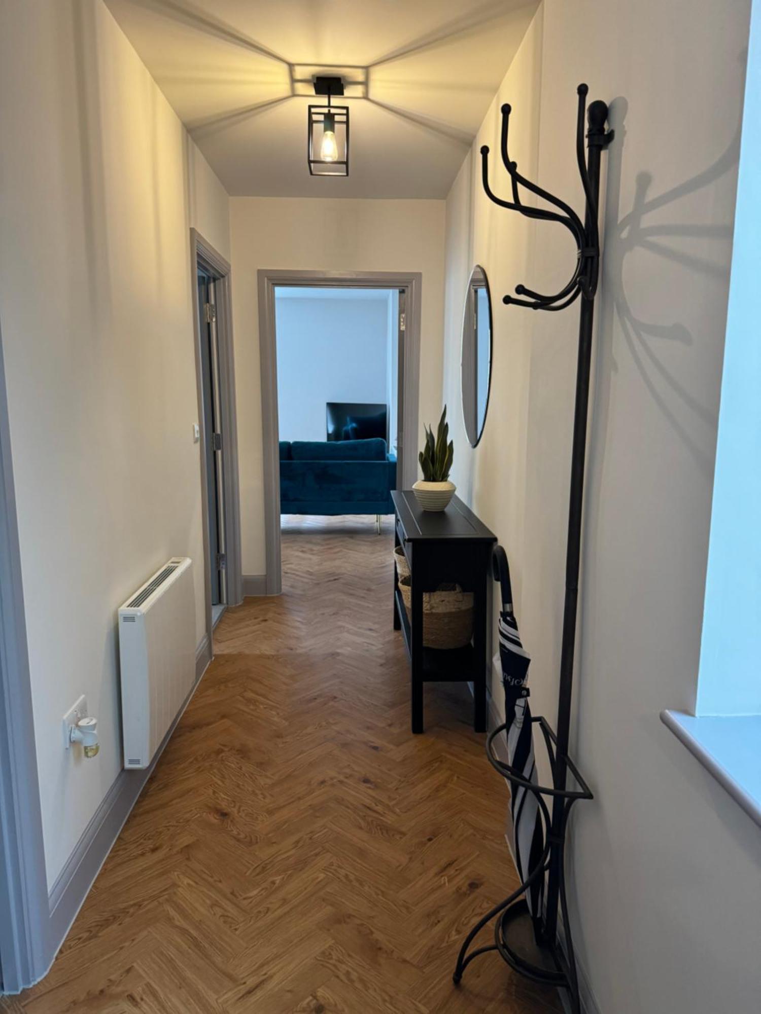 Haus Of Sulis, Centre With Lift Access Apartment *
