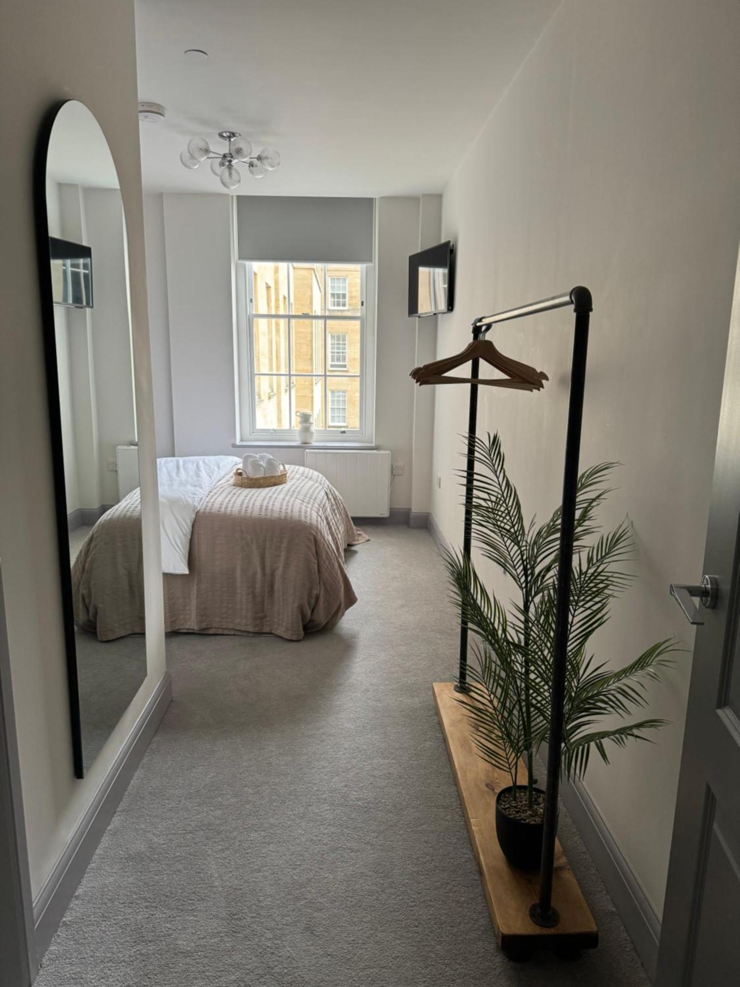 Apartment Haus Of Sulis, Centre With Lift Access Bath