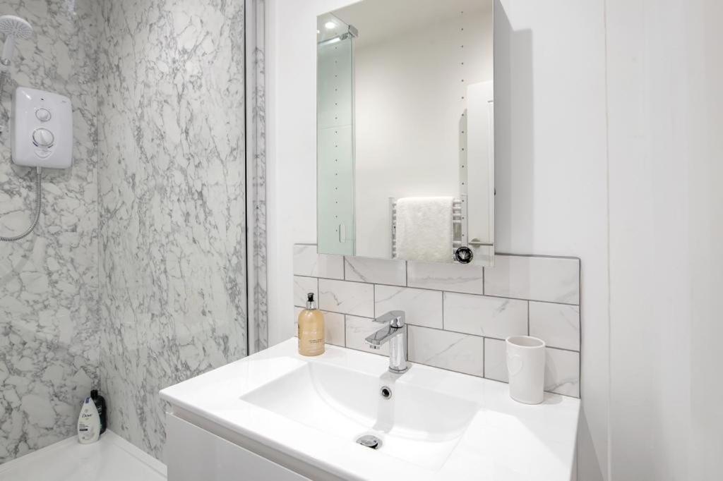 Apartment Flat In Centre *