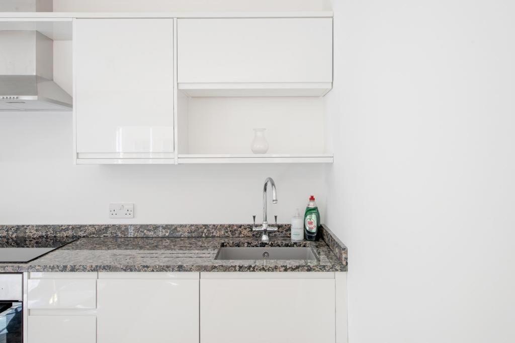 Apartment Flat In Centre *