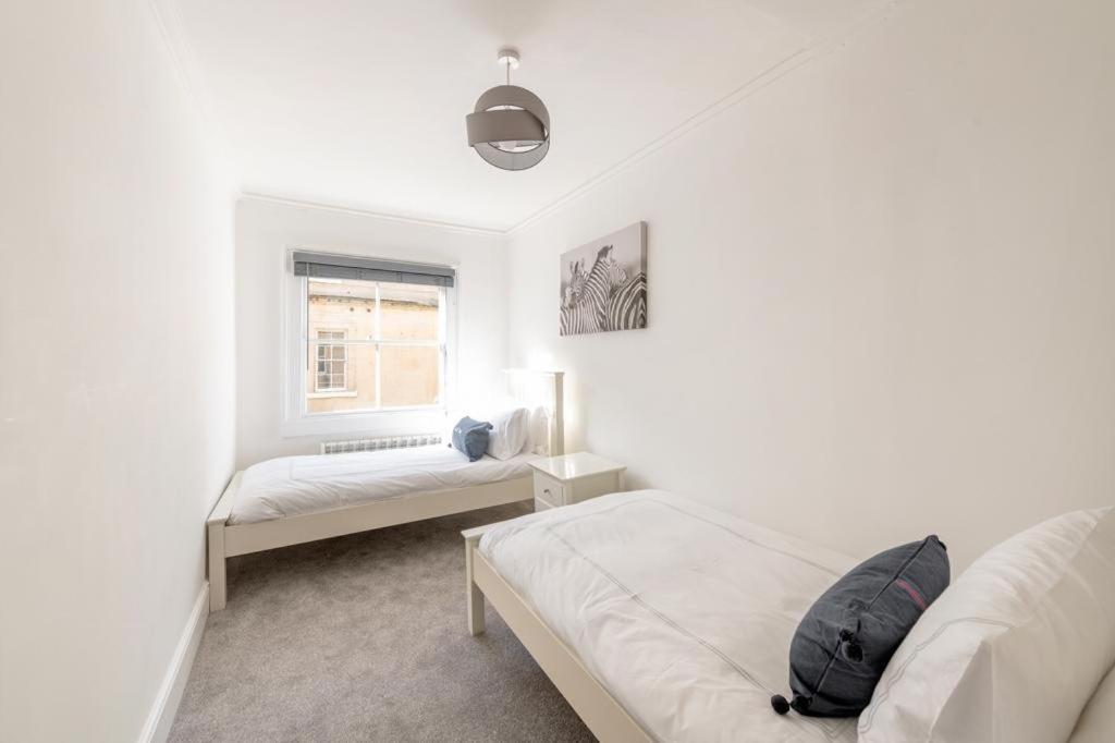 Flat In Centre Apartment