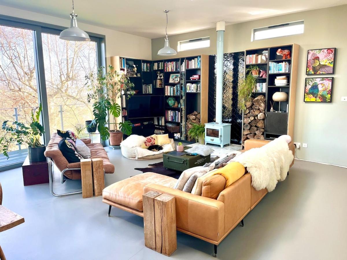 Large Open Plan Family House With Stunning Views Holiday home *