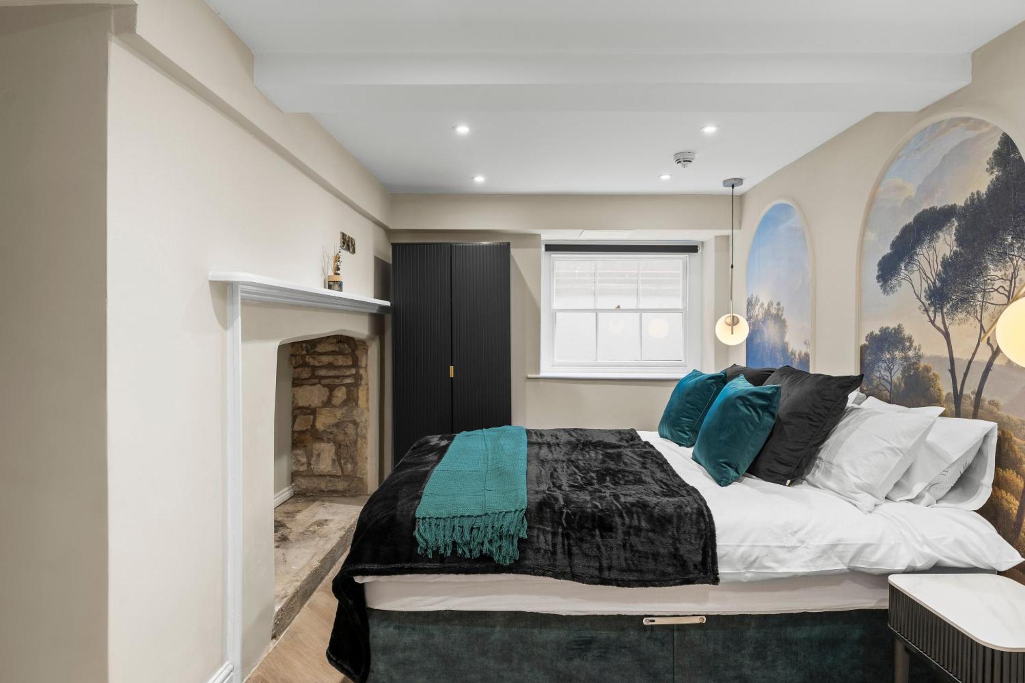 Villa Baths Ultimate House Sleeps 40 Bath
