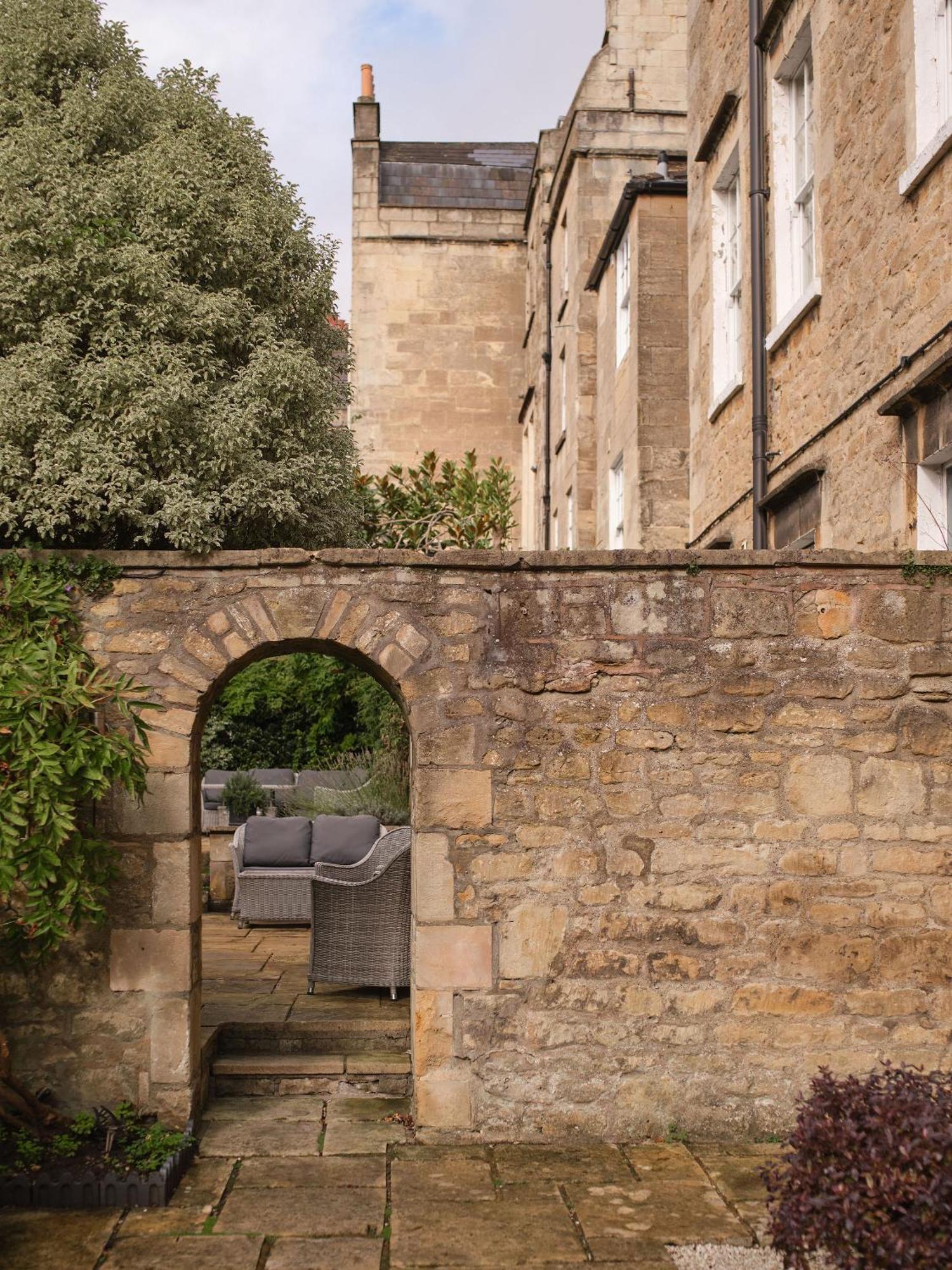 The Queensberry 4* Bath