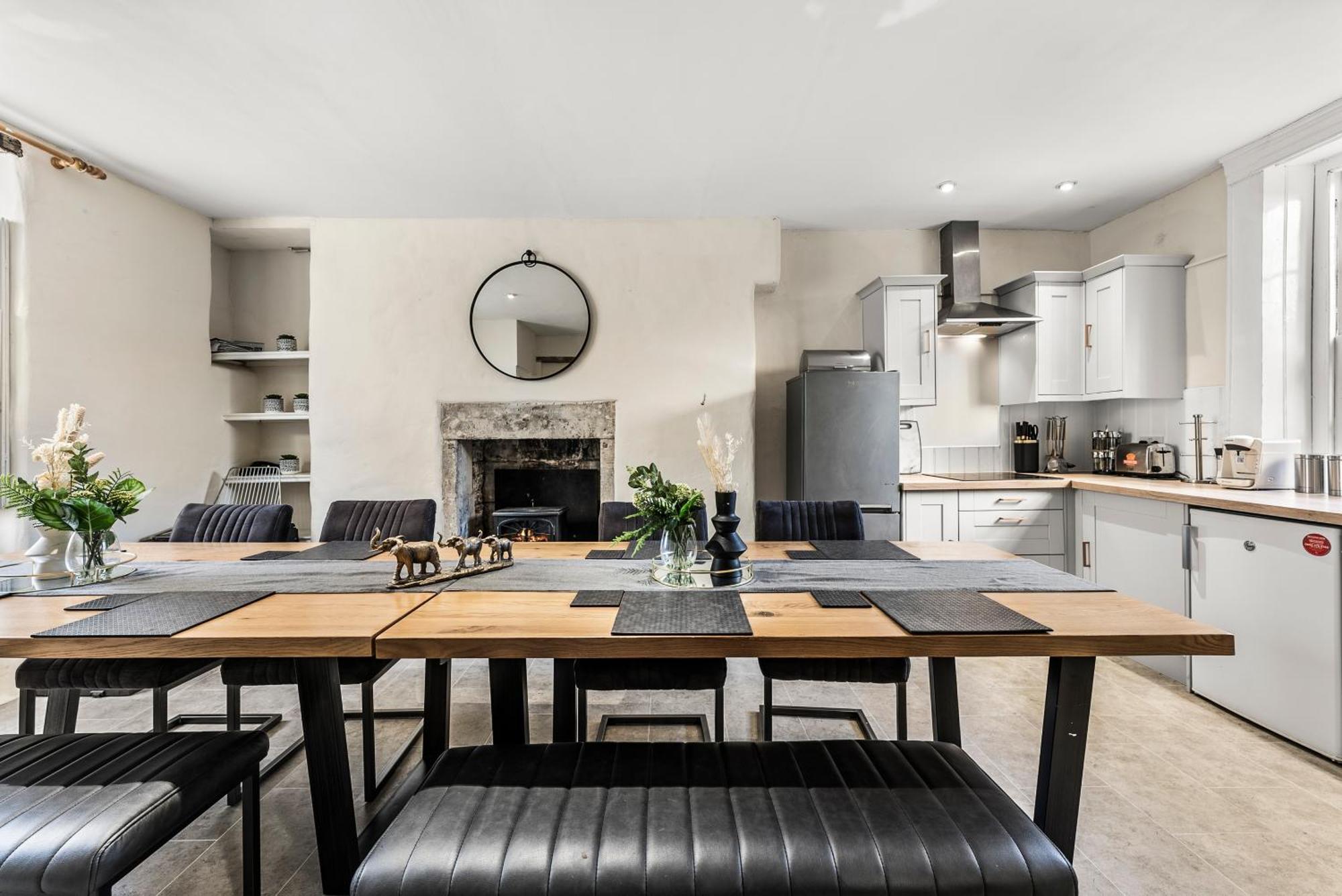 Georgian Townhouse In The Heart Of Bath Apartment