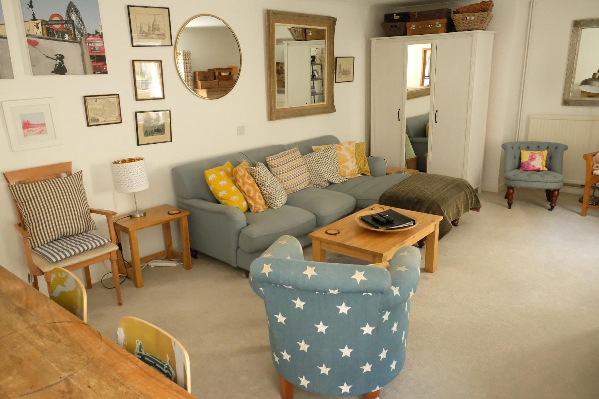 Spacious Centre Holiday home *