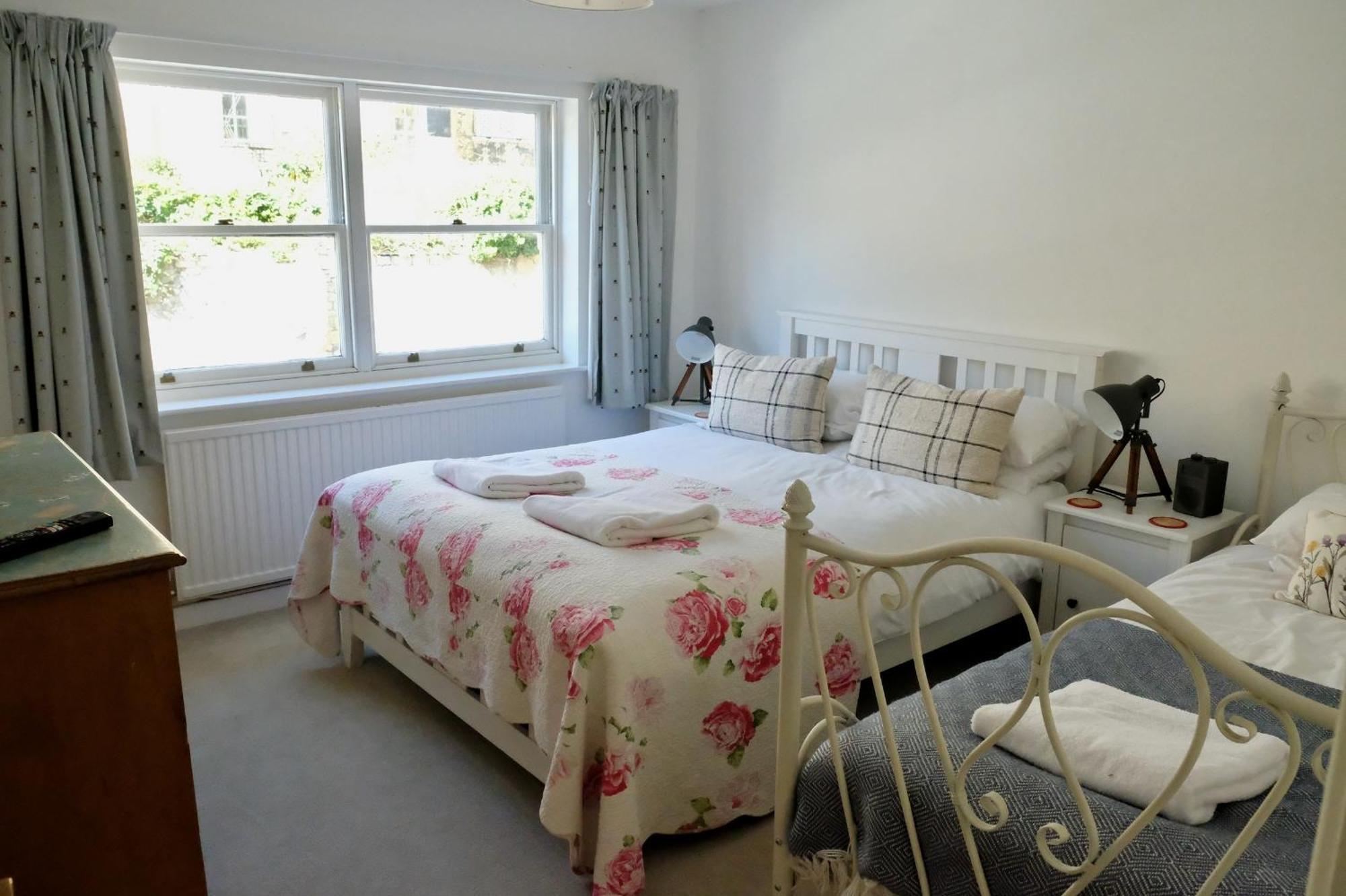 Spacious Centre Holiday home Bath