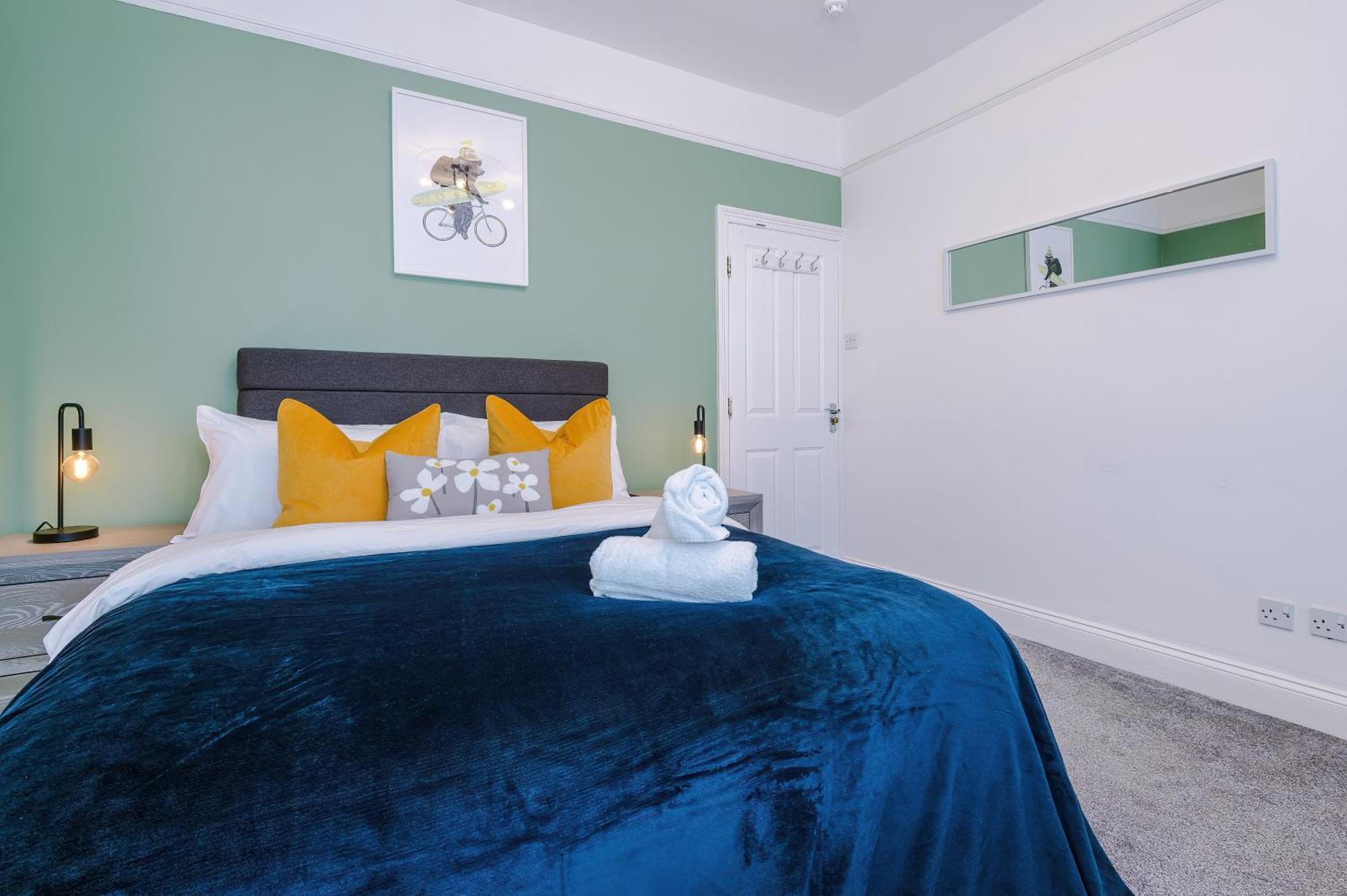 Purestay Bath: Five-bedroom House With Parking * Bath