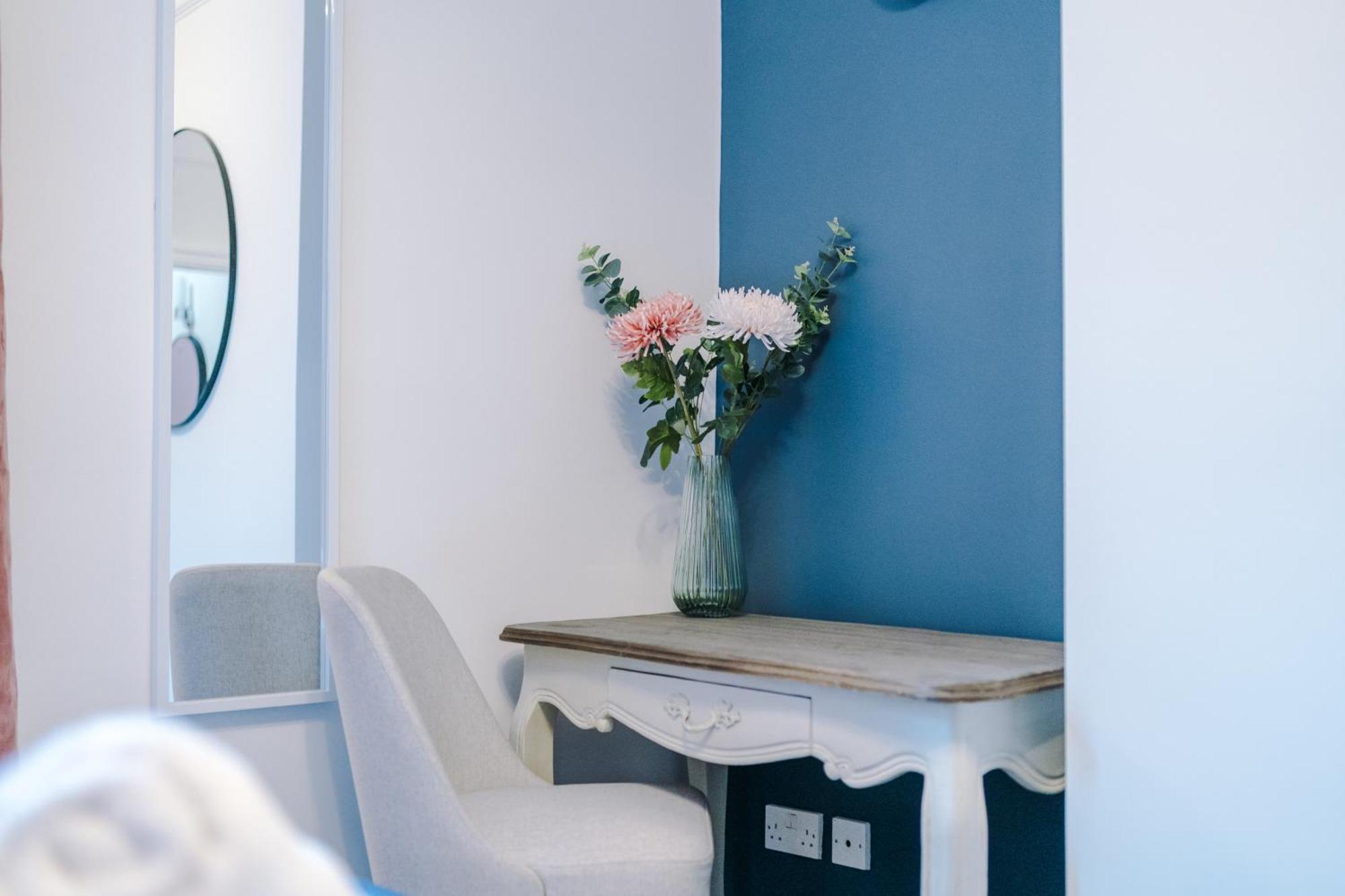 Purestay Bath: Five-bedroom House With Parking *