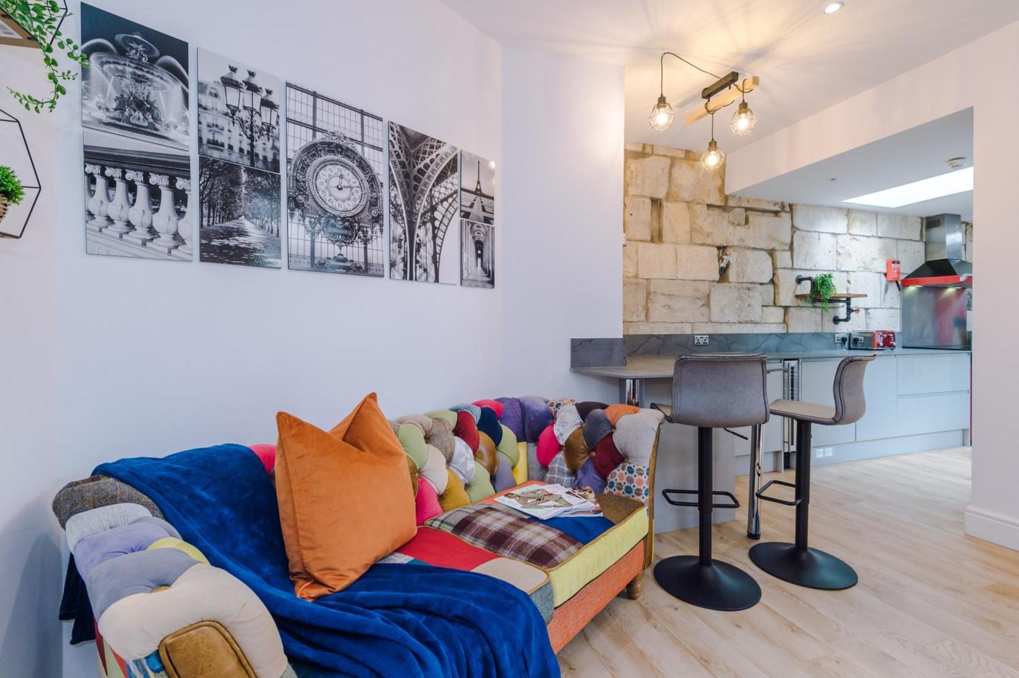 Purestay Bath: Five-bedroom House With Parking Holiday home Bath