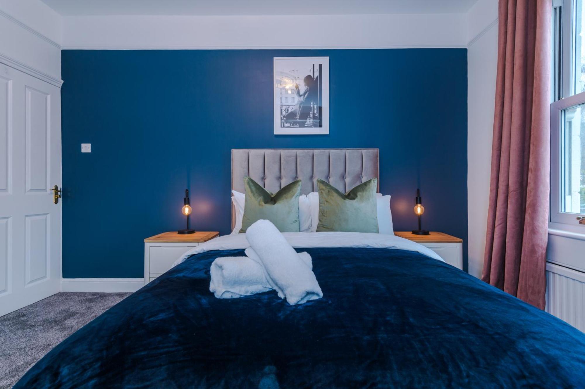 Purestay Bath: Five-bedroom House With Parking Bath