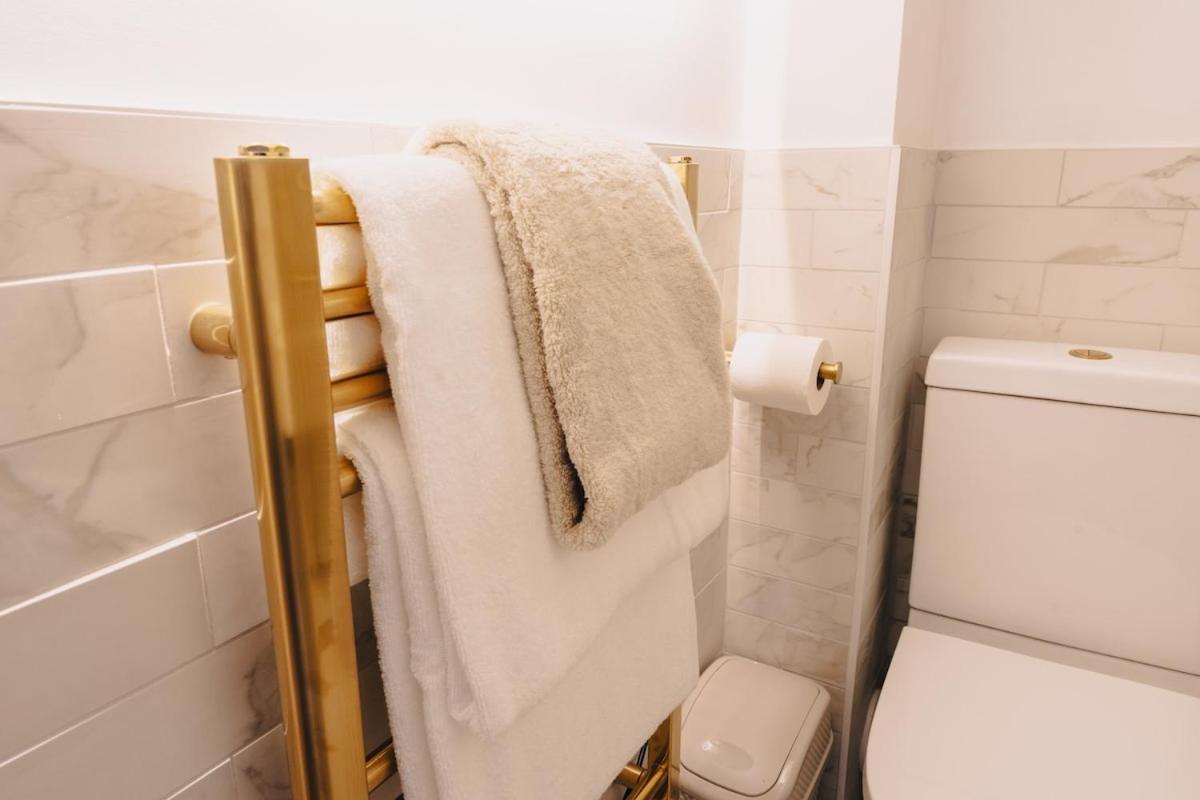 Elegant Hideaway Centre,1 Bed Flat, 3rd Floor Apartment