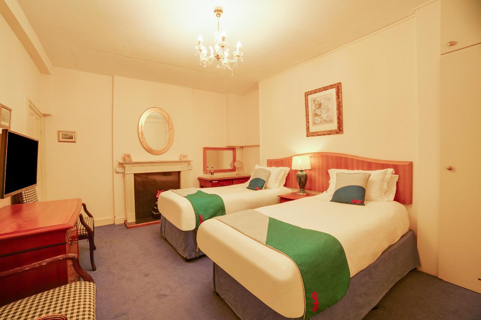 Hotel Oyo Bailbrook Lodge,