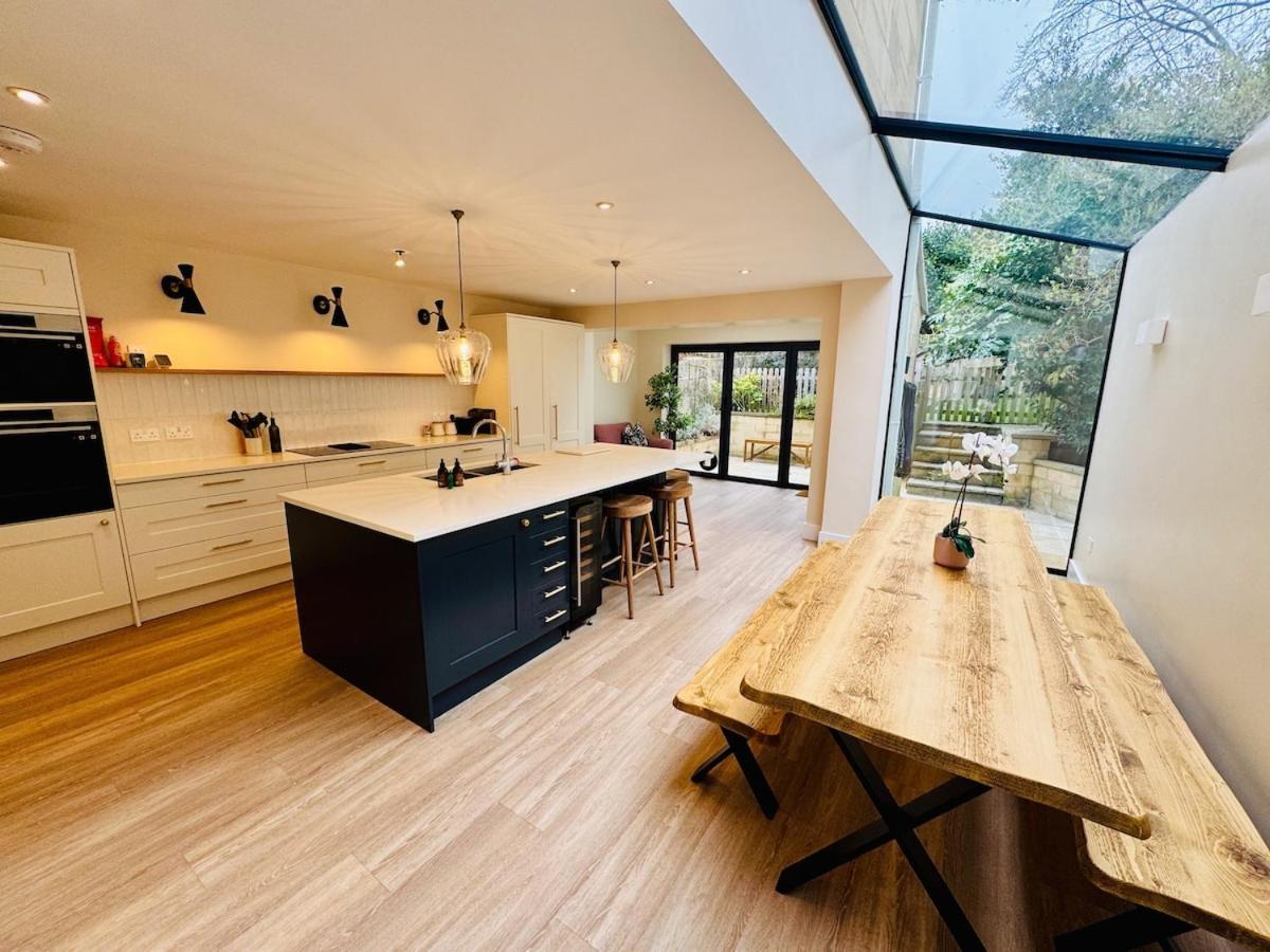 Stunning 5 Bed House In Enviable Location Holiday home *