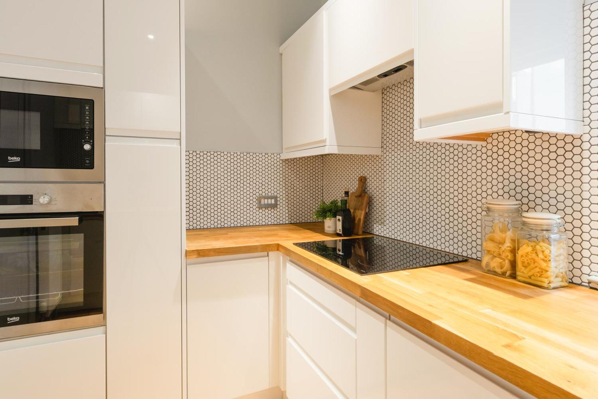 St Catherine's Hospital - Curated Apartment *