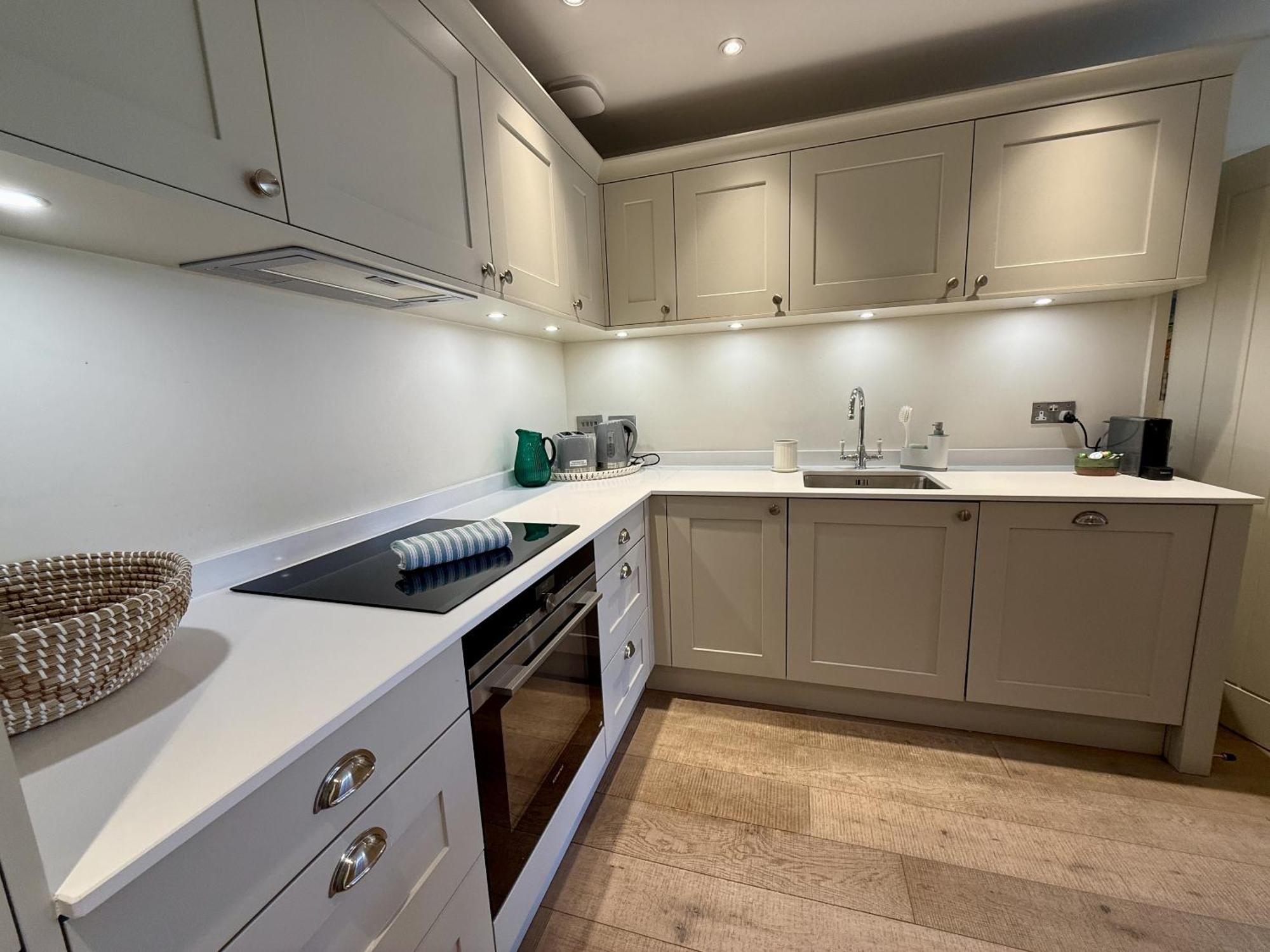 Apartment Walcot Yard With Parking, Keys Bath