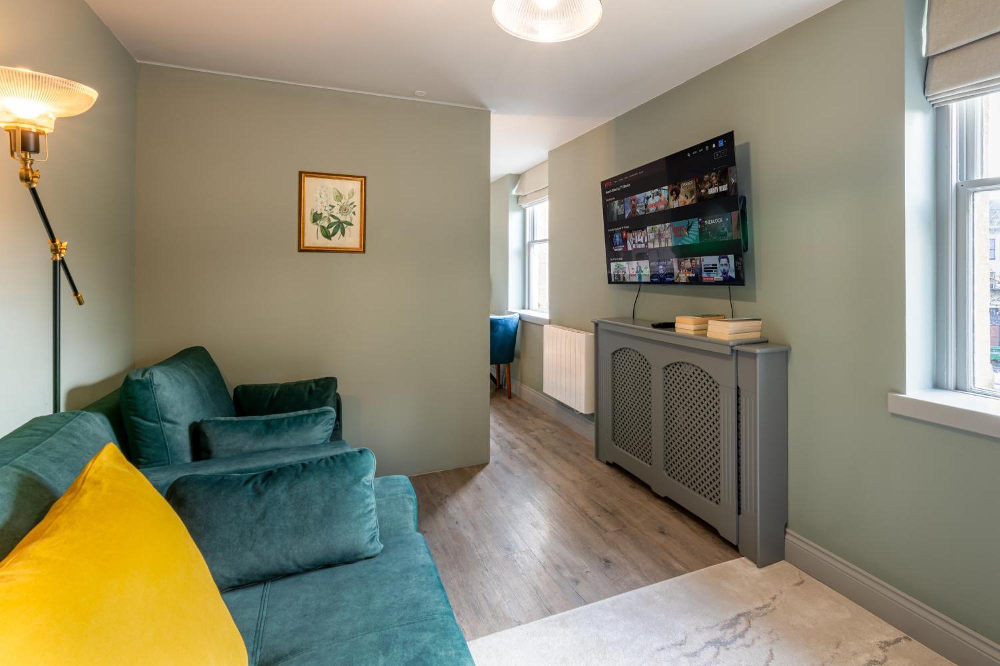 Apartment Silcox House Bath