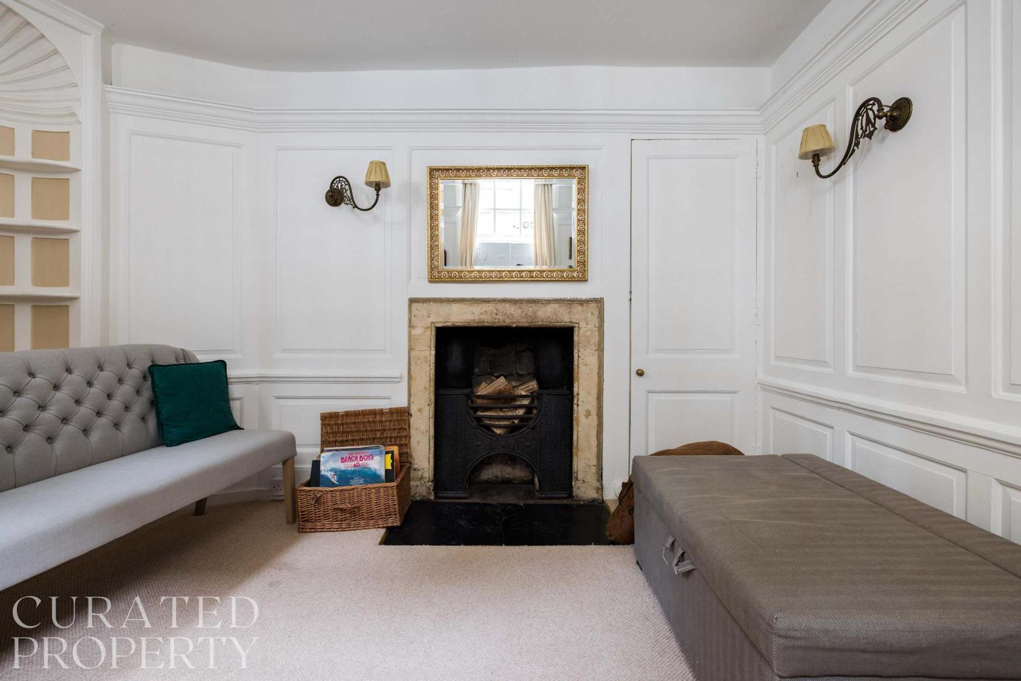 Townhouse 'founders House' Holiday home *