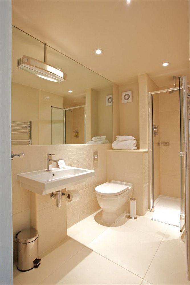 The Halcyon 3* Bath