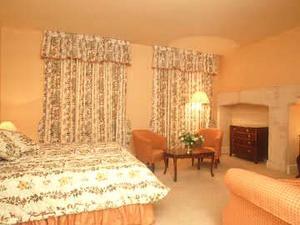 The Windsor Town House Guest house
