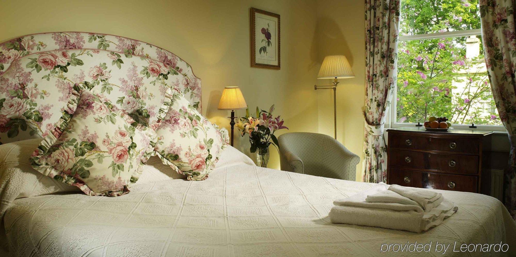 The Windsor Town House Guest house Bath