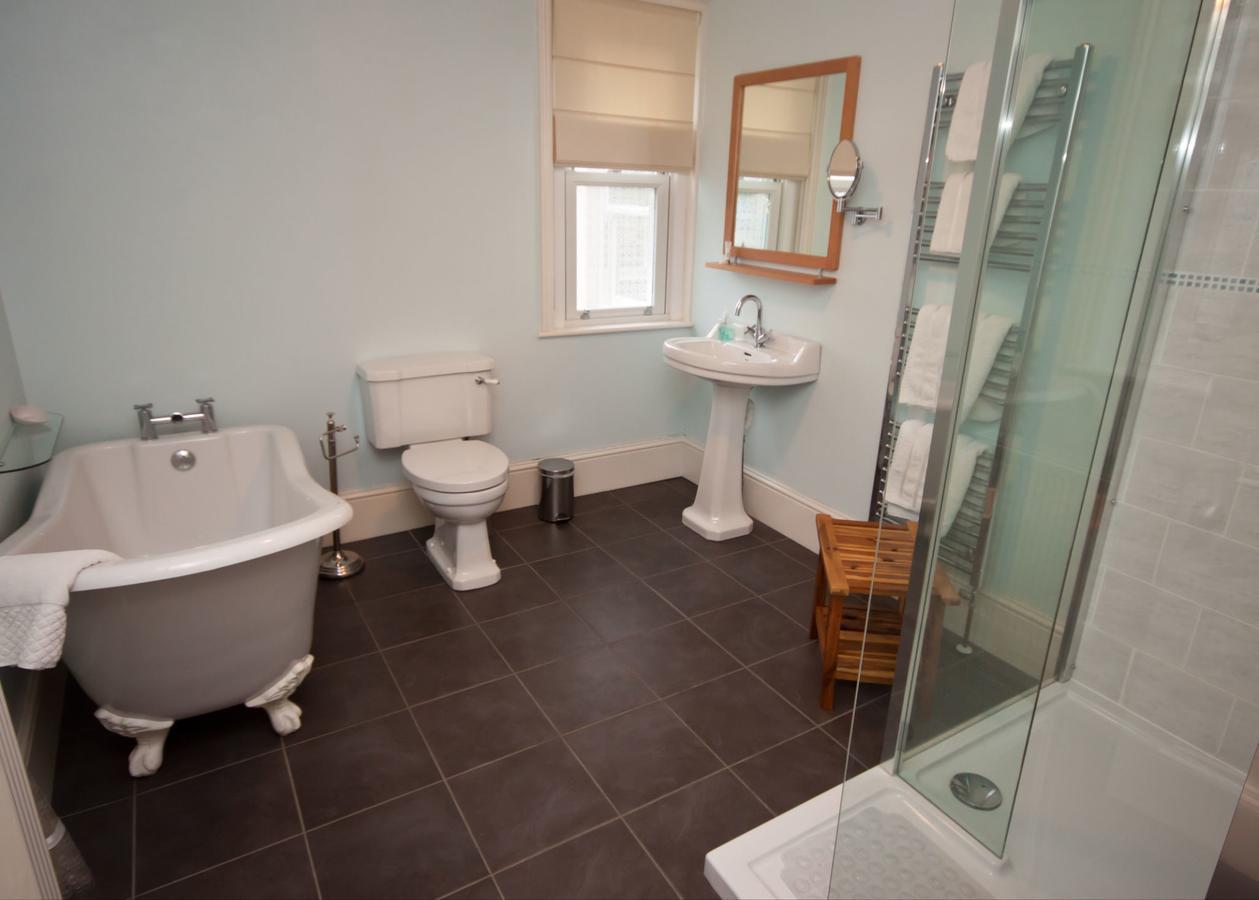 Guest house Hawkins Of 4*